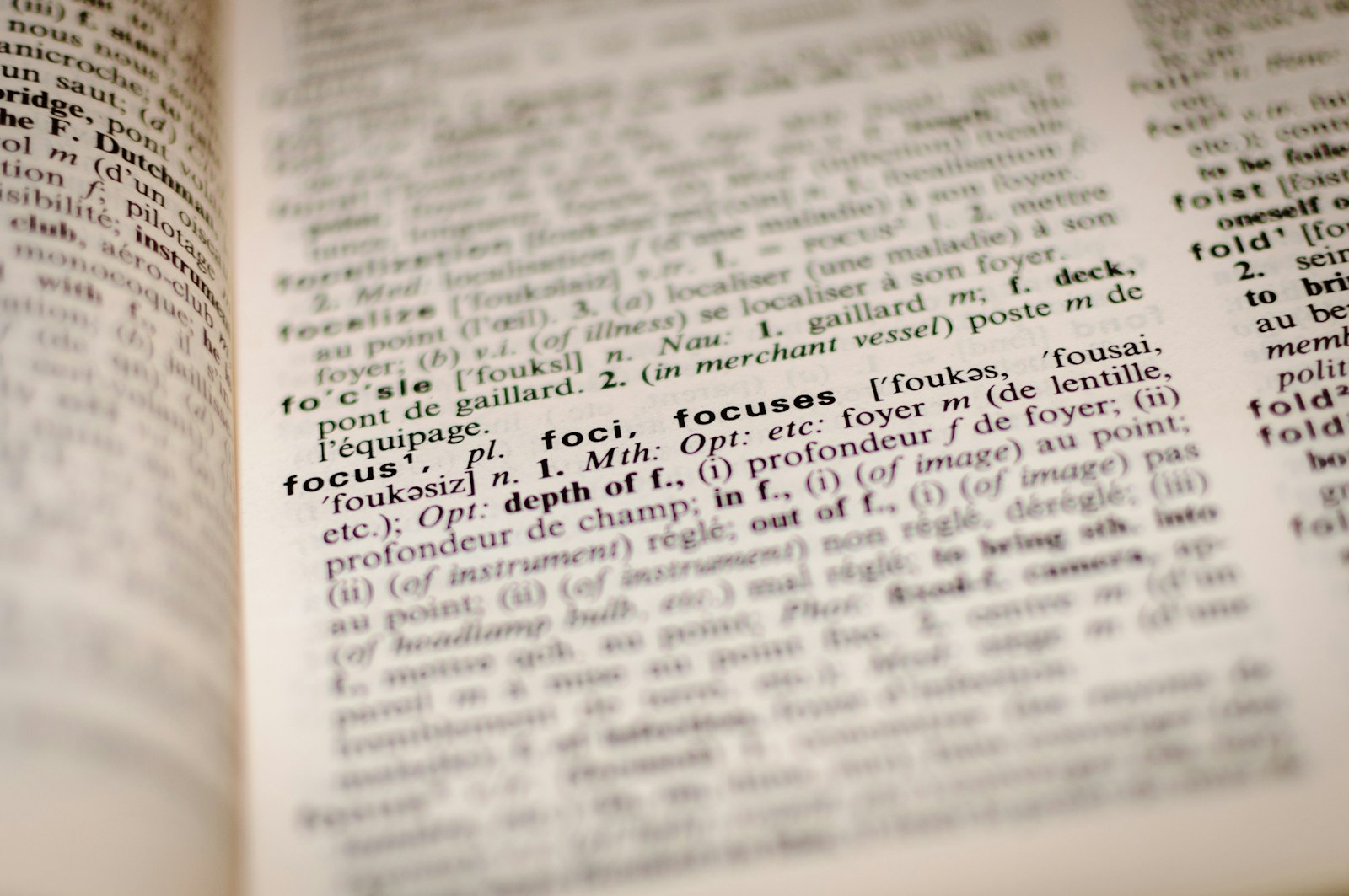 Spanish false friends: the words that mean something else